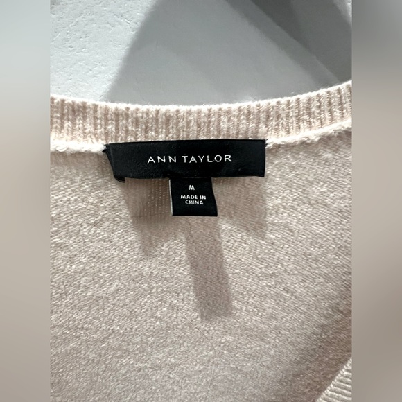 Ann Taylor Cream Wrap Sweater Women’s Medium - Picture 2 of 3